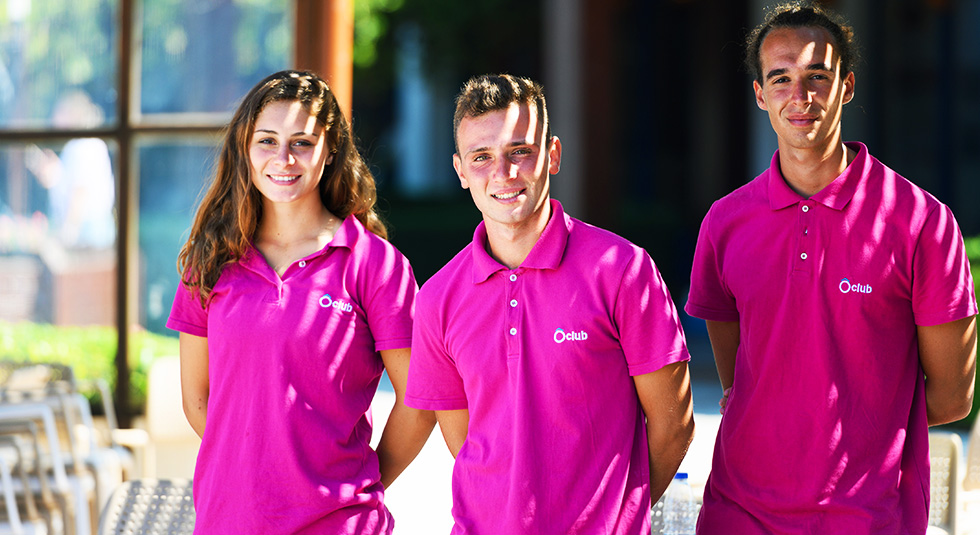 Une équipe d'animation francophone dédiée Une équipe d'animation francophone dédiée